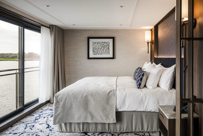 Accommodation on ms Lumière